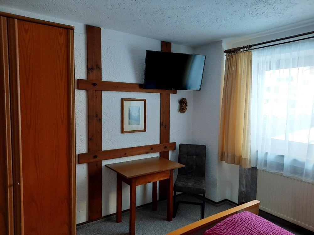 莱尔莫斯Haus Renate公寓 外观 照片
